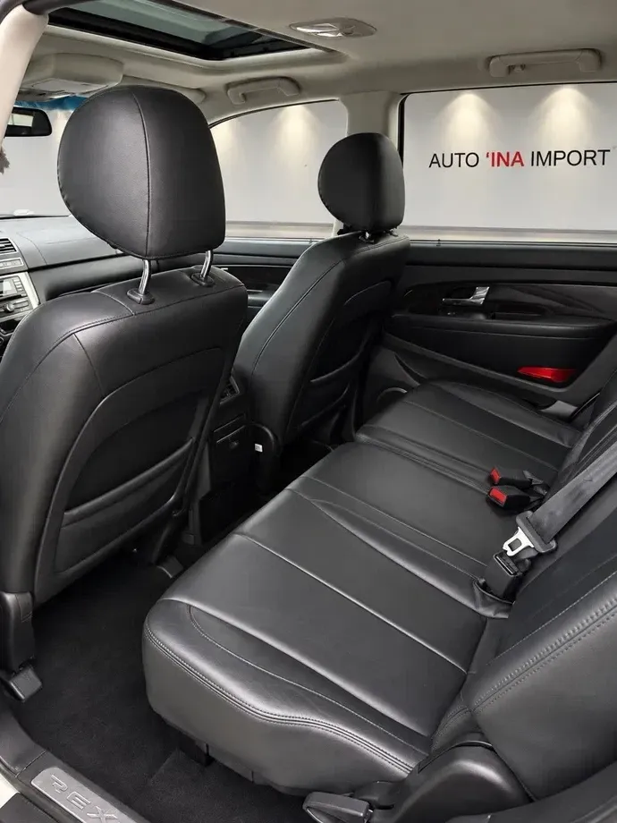 SsangYong REXTON W 2.0 e-XDI 4WD DLX Plus Aut. — imagine 6