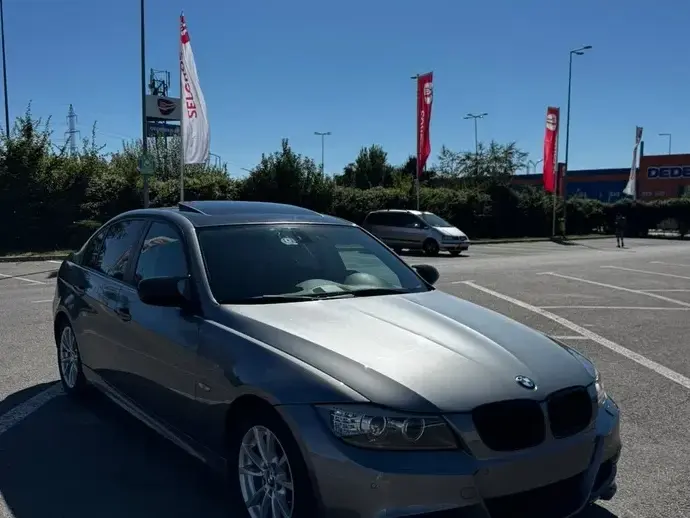 BMW Seria 3 E90/E91/E92/E93