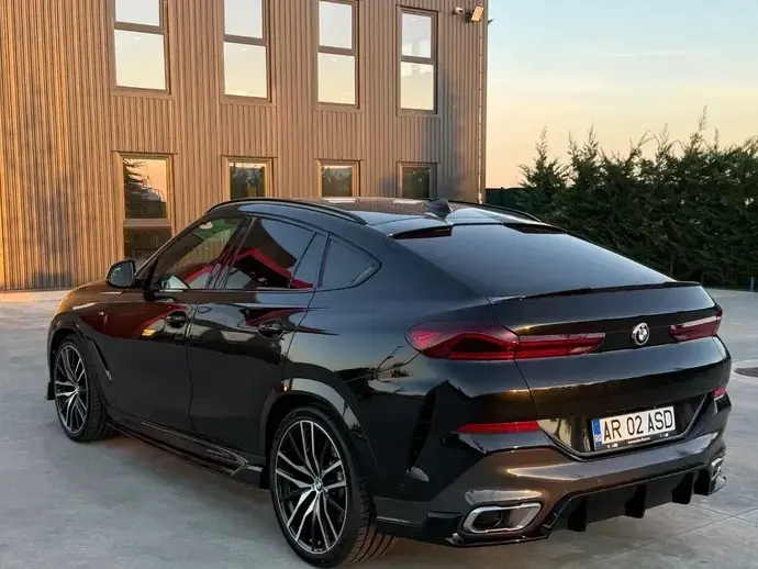 BMW X6 G06 xDrive30d AT MHEV