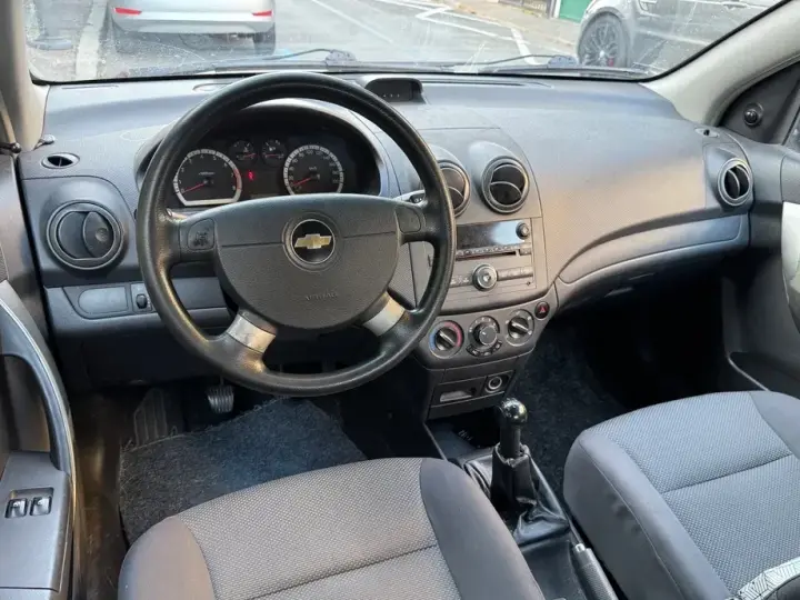Chevrolet Aveo I 1.2i BASE 53