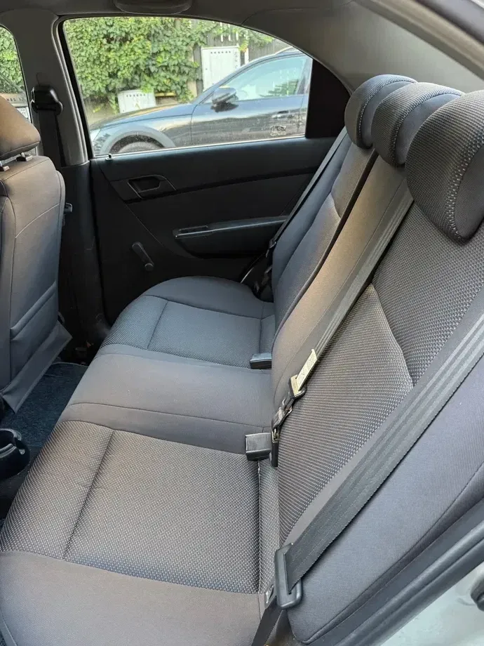 Chevrolet Aveo I 1.2i BASE 53 — imagine 4