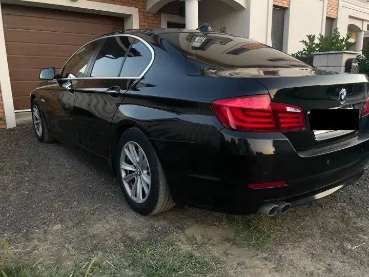 BMW Seria 5 F10/F11/F07 530d Aut.