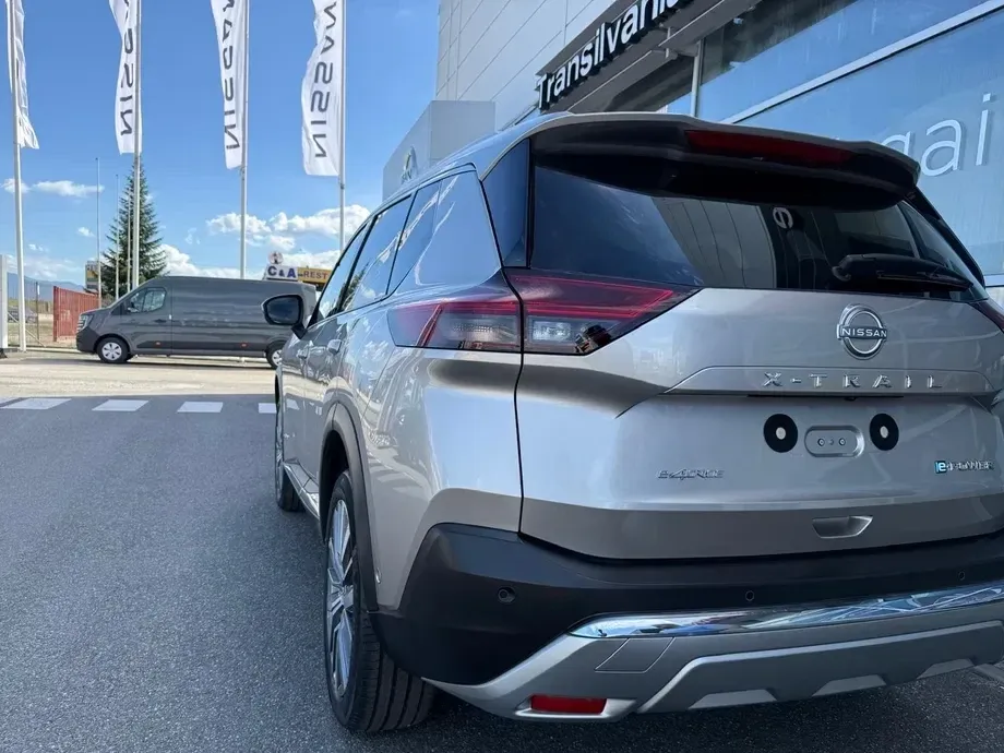 Nissan X-Trail e4ORCE Tekna Plus — imagine 4