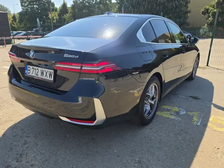 BMW Seria 5 520d AT MHEV