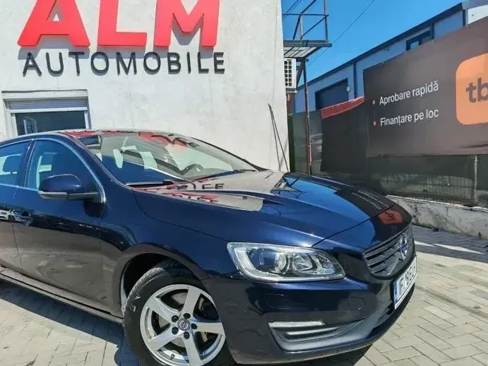 Volvo V60 I D3 Momentum Core