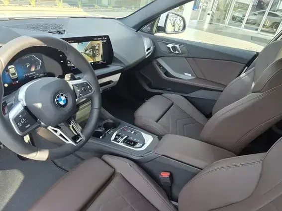 BMW Seria 2 220i Aut.