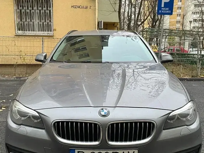 BMW Seria 5 F10/F11/F07 518d Aut.