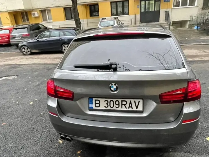 BMW Seria 5 F10/F11/F07 518d Aut.