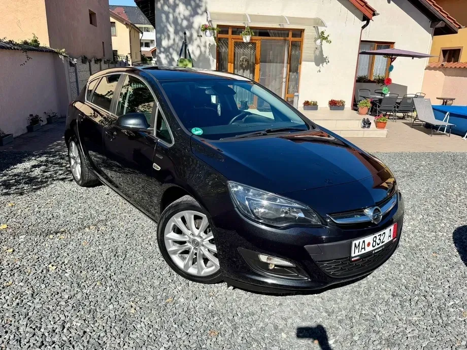 Opel Astra J 2.0 CDTI DPF ecoFLEX SportsTourer Start/Stop ENERGY — imagine 3