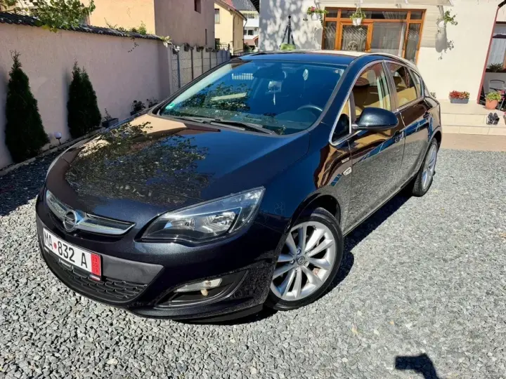 Opel Astra J 2.0 CDTI DPF ecoFLEX SportsTourer Start/Stop ENERGY