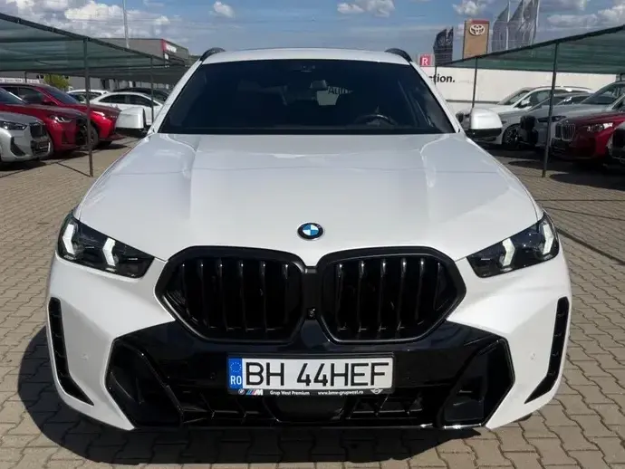 BMW X6 G06