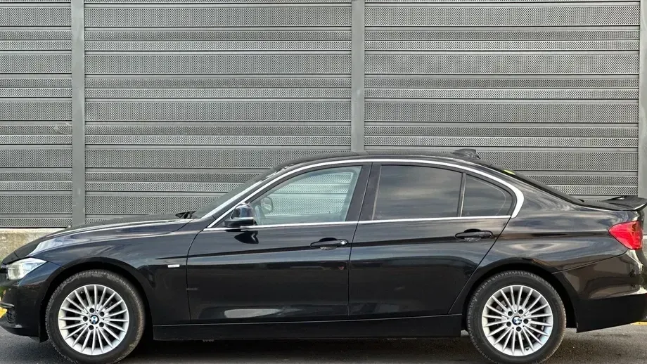BMW Seria 3 318d xDrive — imagine 6