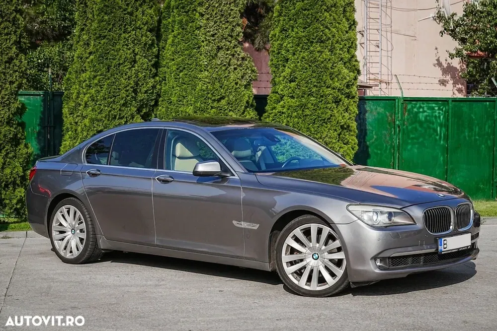 BMW Seria 7 740d xDrive — imagine 4