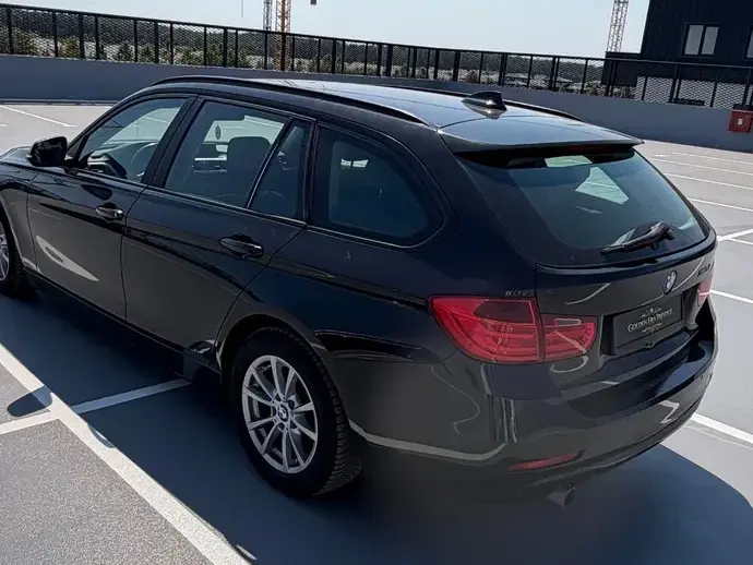 BMW Seria 3 F30/F31/F34 318d DPF Aut. Edition Exclusive
