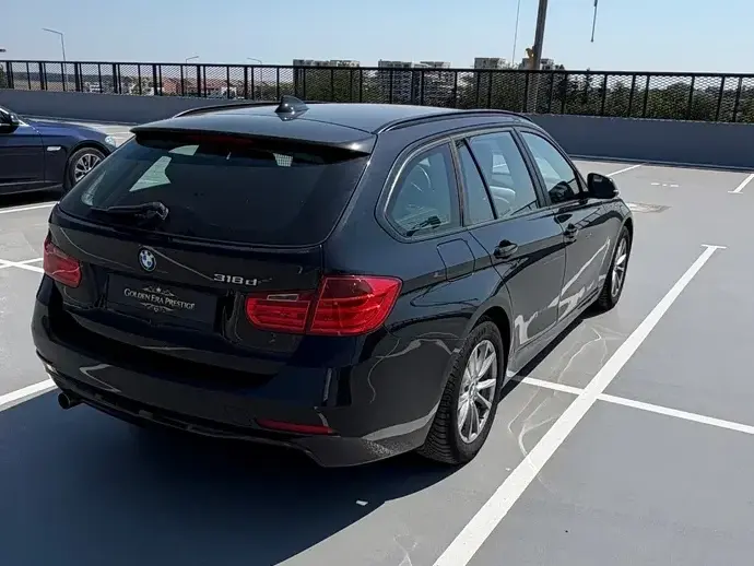 BMW Seria 3 F30/F31/F34 318d DPF Aut. Edition Exclusive