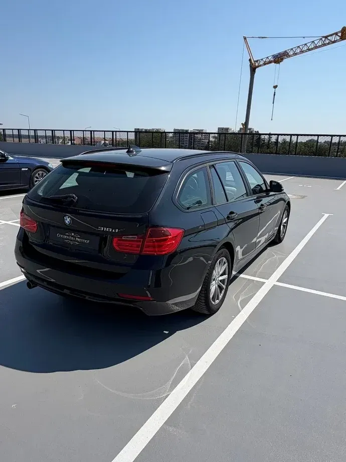 BMW Seria 3 F30/F31/F34 318d DPF Aut. Edition Exclusive — imagine 4