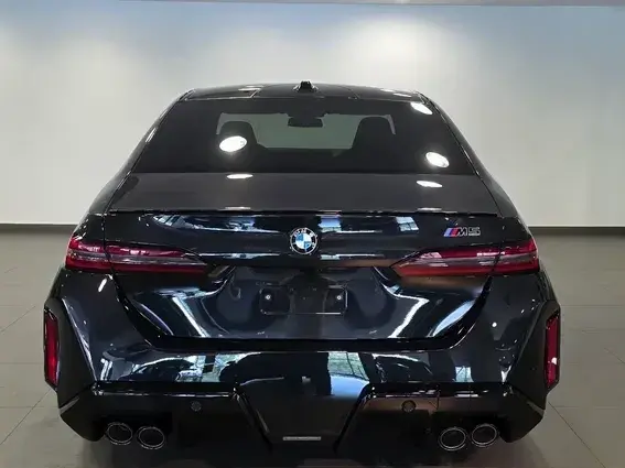 BMW M5 G90/G91