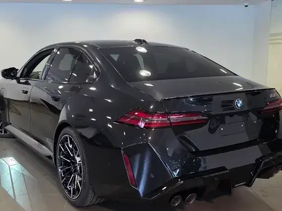 BMW M5 G90/G91