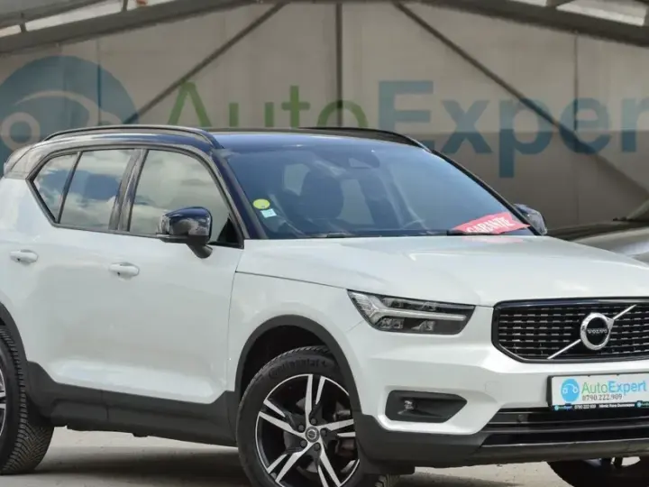 Volvo XC 40 D4 AWD R-Design