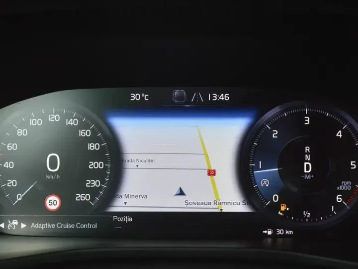 Volvo XC 40 D4 AWD R-Design
