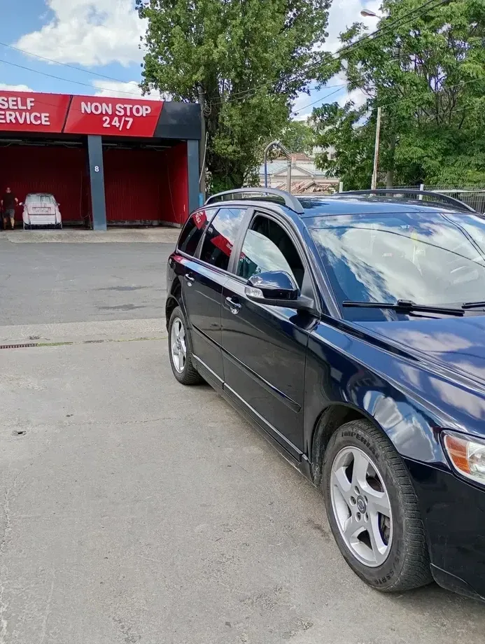 Volvo V50 — imagine 4