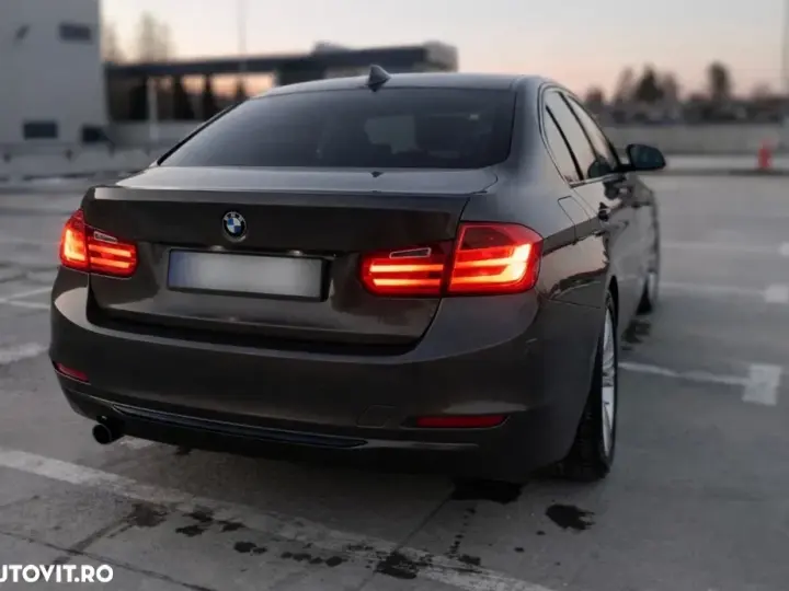 BMW Seria 3 F30/F31/F34 [2011 - 2019] 320d Aut.