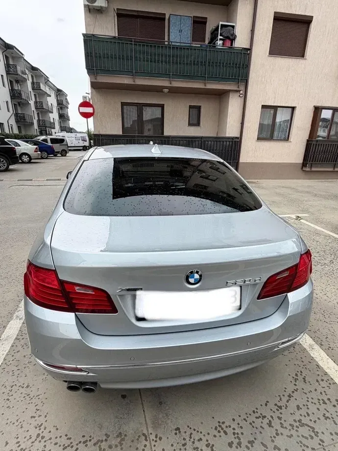 BMW Seria 5 F10/F11/F07 520d xDrive AT — imagine 5