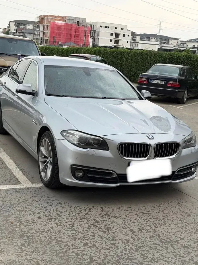 BMW Seria 5 F10/F11/F07 520d xDrive AT — imagine 2