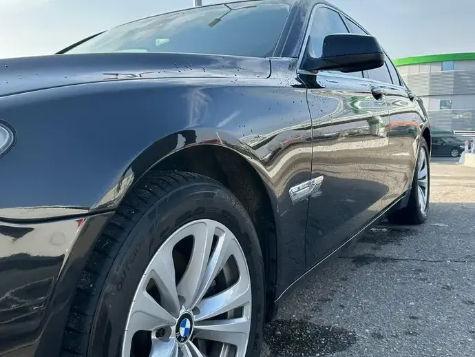 BMW Seria 7 F01/F02 740d xDrive Aut.