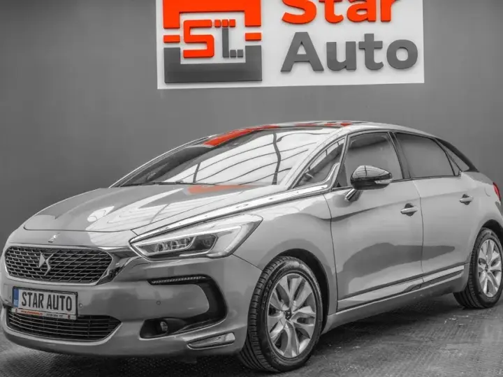 DS Automobiles DS 5 4X4 Sport Chic