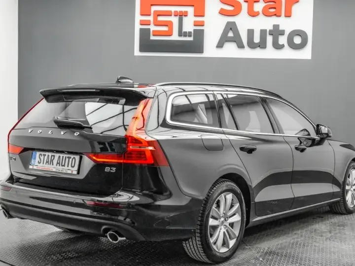 Volvo V60 II B3 MHEV AT Core
