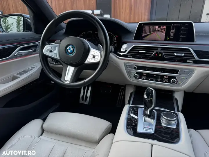 BMW Seria 7 G11/G12 [2015 - 2022] 745e AT PHEV