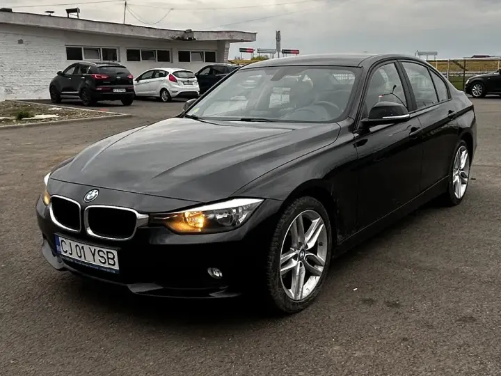 BMW Seria 3 F30/F31/F34 [2011 - 2019] 318d