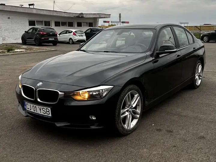 BMW Seria 3 F30/F31/F34 [2011 - 2019] 318d