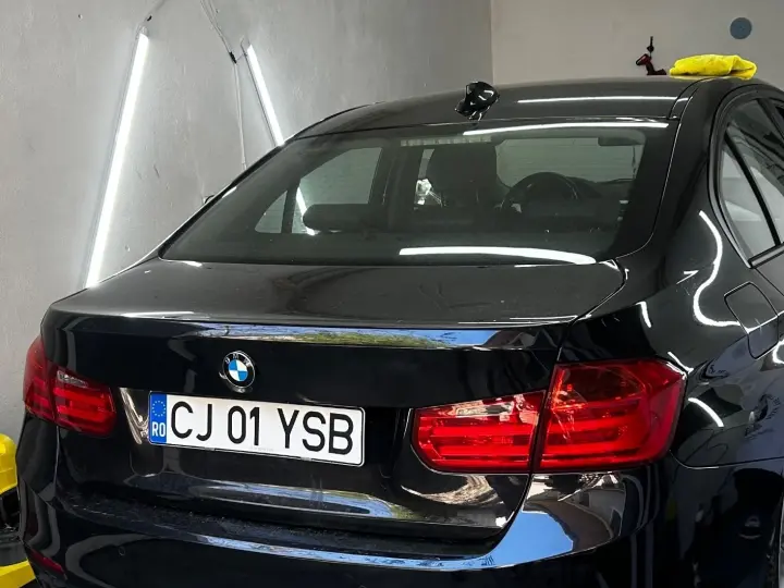 BMW Seria 3 F30/F31/F34 318d