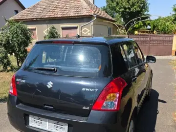 Suzuki Swift I 1.3 4x4 Comfort