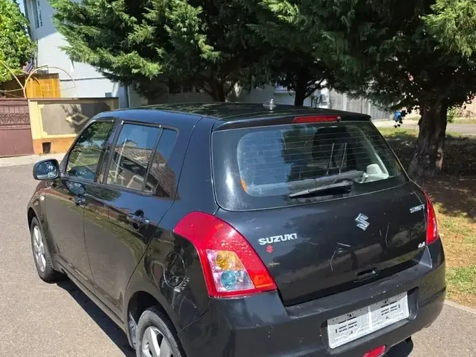 Suzuki Swift I 1.3 4x4 Comfort