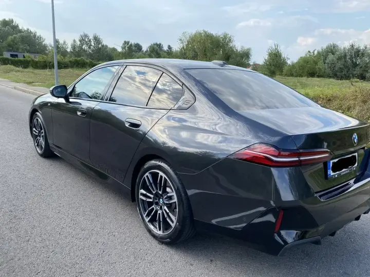 BMW Seria 5 G60/G61 520d xDrive AT MHEV
