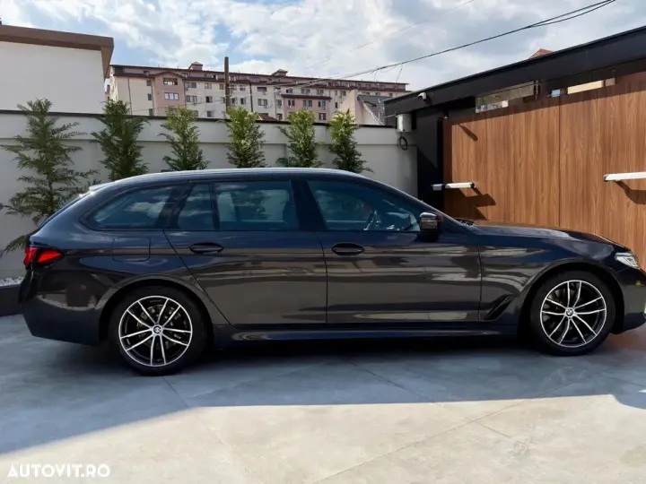 BMW Seria 5 G30/G31 [2017 - Prezent] 520d Aut. M Sport Edition