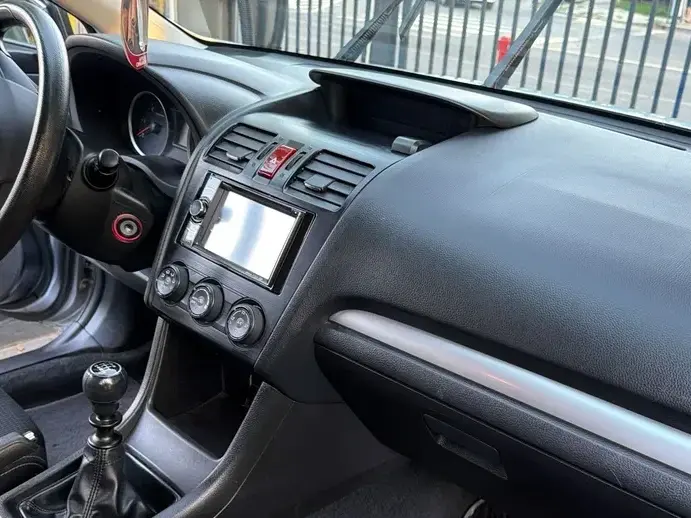 Subaru XV 2.0D 6MT Confort