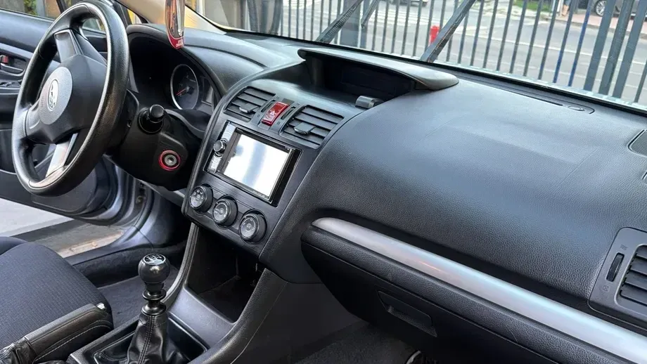 Subaru XV 2.0D 6MT Confort — imagine 5