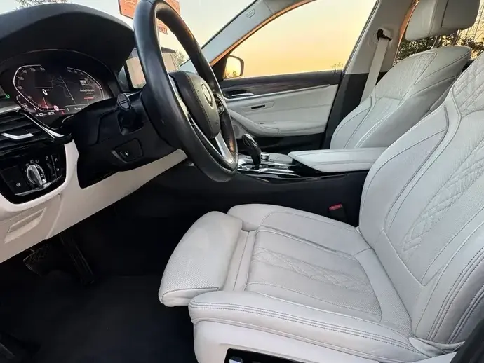 BMW Seria 5 G60/G61 530d xDrive AT MHEV