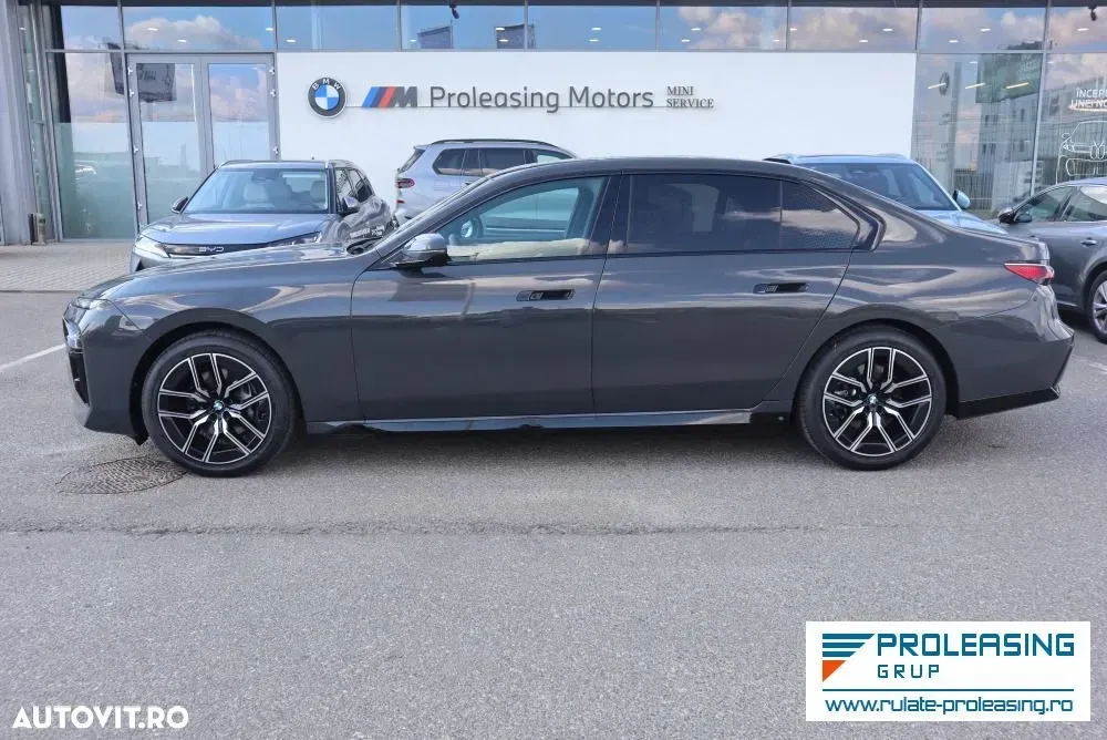 BMW Seria 7 740d xDrive MHEV — imagine 3