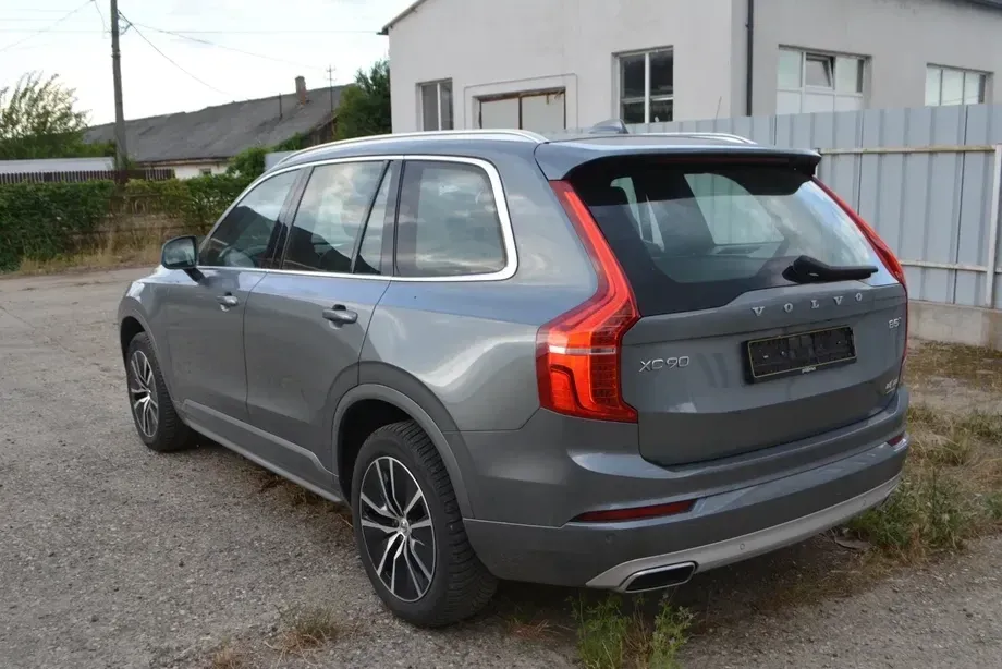 Volvo XC 90 II B5 MHEV AWD 7 locuri Momentum Pro — imagine 5