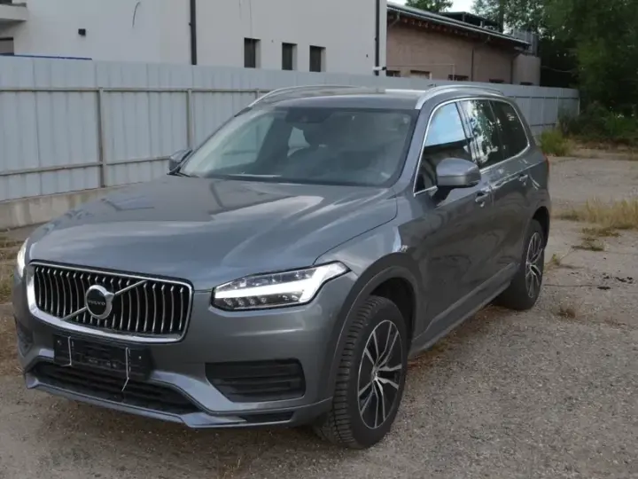 Volvo XC 90 II B5 MHEV AWD 7 locuri Momentum Pro