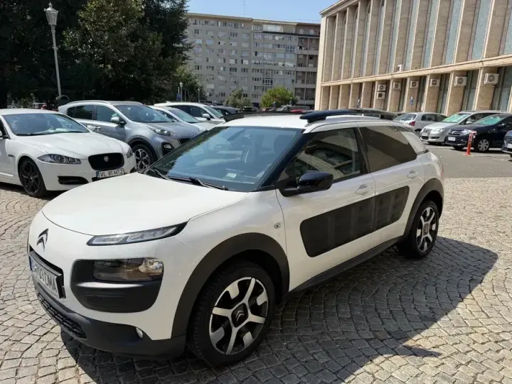 Citroën C4 Cactus 1.2 PureTech S&S EAT6 Shine