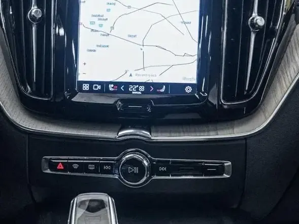 Volvo XC 60 II T6 AWD Recharge Geartronic Inscription