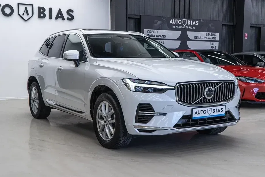 Volvo XC 60 II T6 AWD Recharge Geartronic Inscription — imagine 3