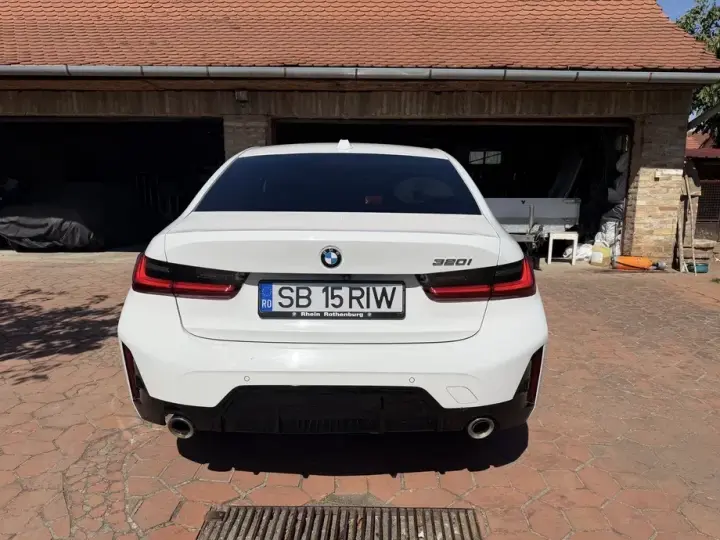 BMW Seria 3 G20/G21 320i AT