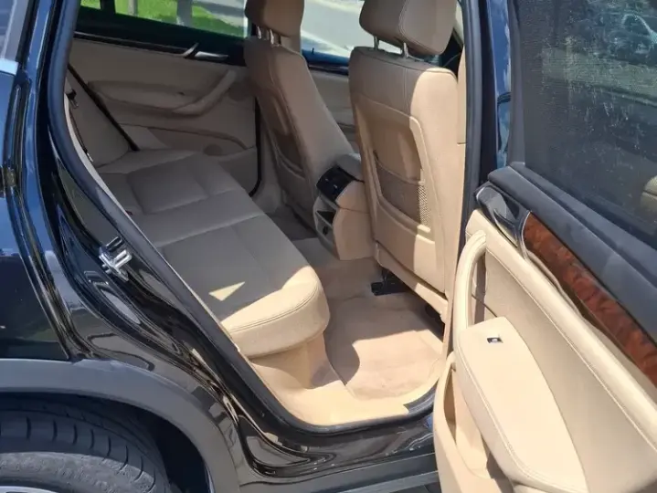 BMW X3 F25